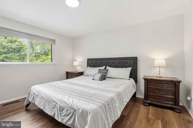 15004 DUFIEF, Gaithersburg, MD 20878