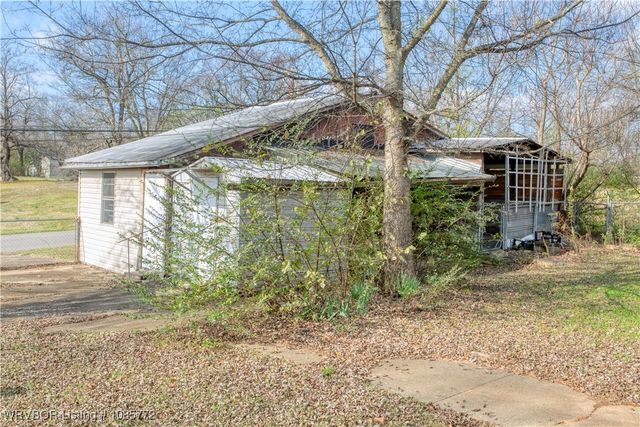 700 Grove Street, Mansfield, AR 72944