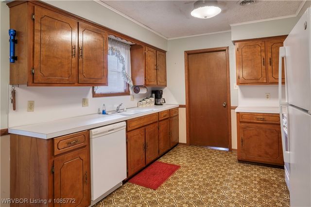 700 Grove Street, Mansfield, AR 72944