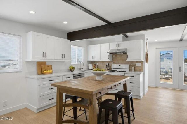 141 Glendale Avenue, Oxnard, CA 93035