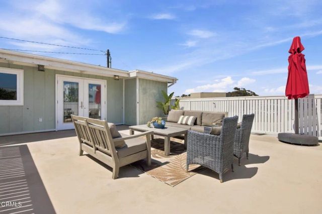 141 Glendale Avenue, Oxnard, CA 93035