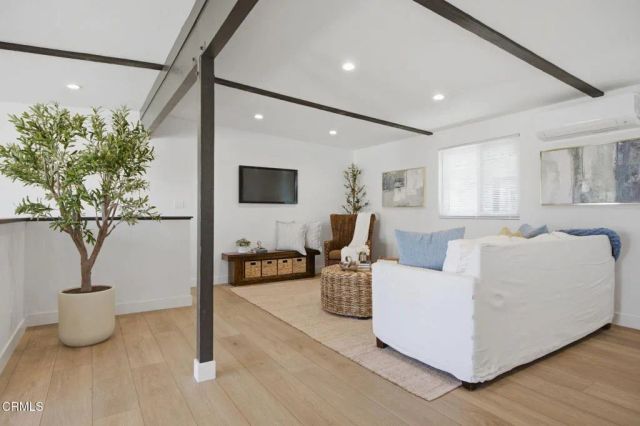 141 Glendale Avenue, Oxnard, CA 93035