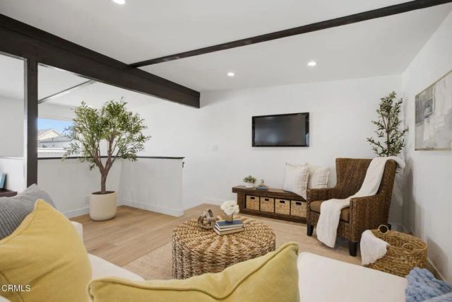 141 Glendale Avenue, Oxnard, CA 93035