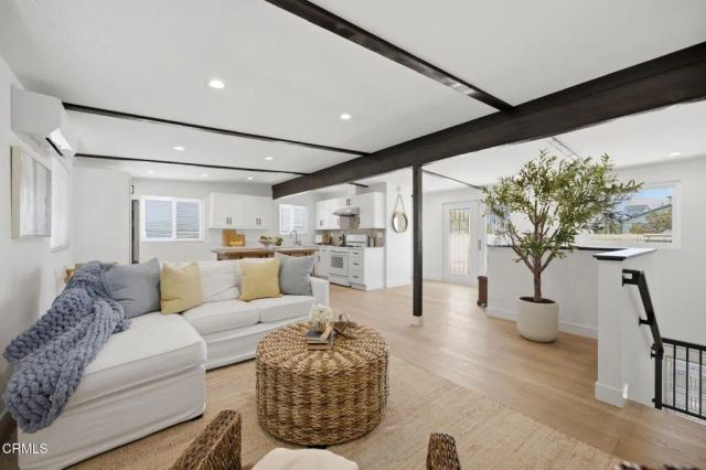 141 Glendale Avenue, Oxnard, CA 93035