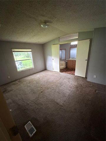 16202 Beaver Ln, Magnolia, TX 77355