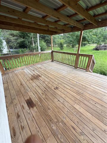 16202 Beaver Ln, Magnolia, TX 77355