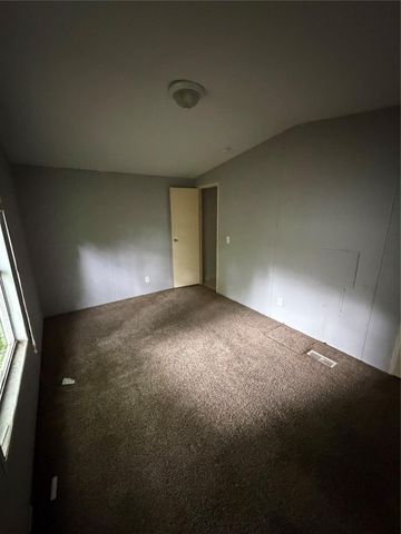16202 Beaver Ln, Magnolia, TX 77355