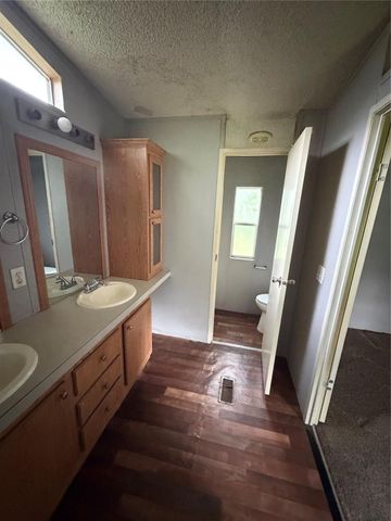 16202 Beaver Ln, Magnolia, TX 77355