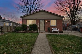 25530 Cole Street, Roseville, MI 48066