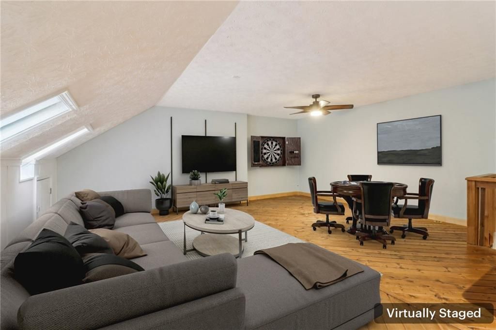 Image 17 of property listing at 5250 Aubrey Lane, Cumming, GA 30028