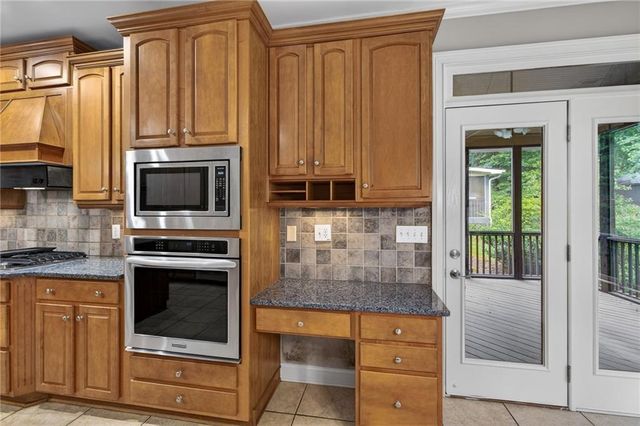 5807 Brookstone Circle NW, Acworth, GA 30101