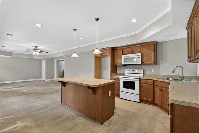 5807 Brookstone Circle NW, Acworth, GA 30101