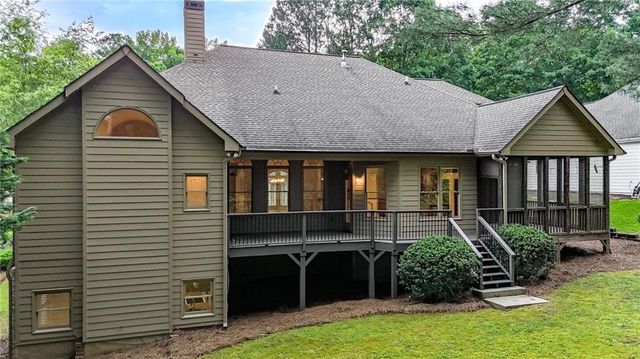 5807 Brookstone Circle NW, Acworth, GA 30101