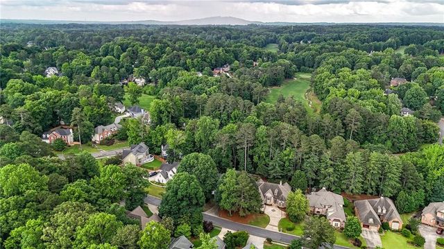 5807 Brookstone Circle NW, Acworth, GA 30101