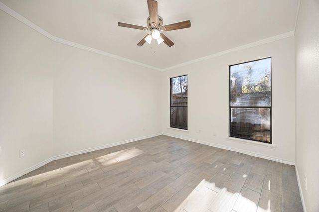 2621 Oak Haven DR, San Marcos, TX 78666