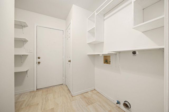 2621 Oak Haven DR, San Marcos, TX 78666