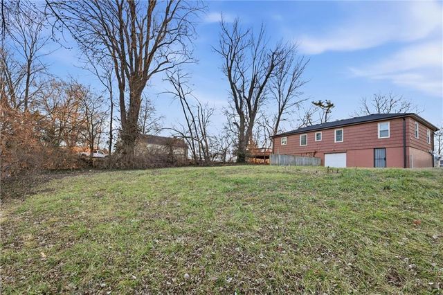 7867 James A Reed Road, Kansas City, MO 64138