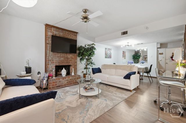 2220 E Victory Drive 6, Savannah, GA 31404