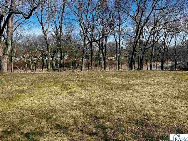 114 Pohl Road, Mankato, MN 56001