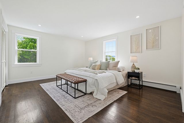 64 Hunting Ave, Shrewsbury, MA 01545
