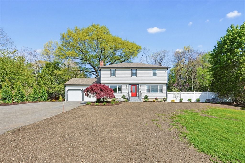 64 Hunting Ave, Shrewsbury, MA 01545