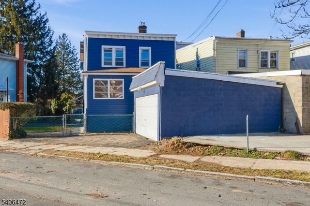 15 Valley St, Newark City, NJ 07106