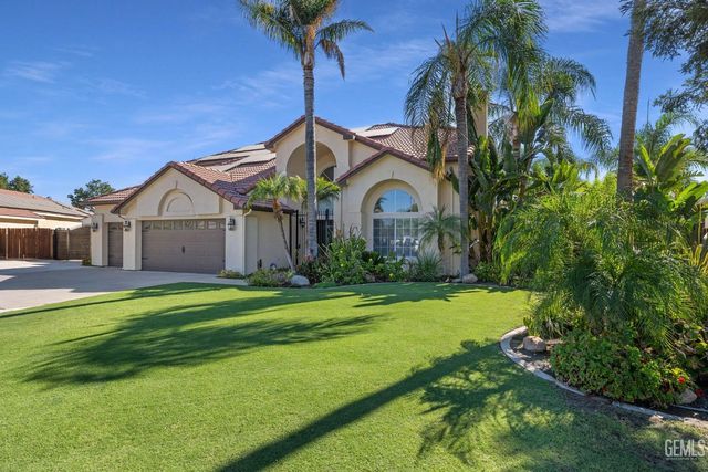 1012 Tularosa Street, Bakersfield, CA 93312