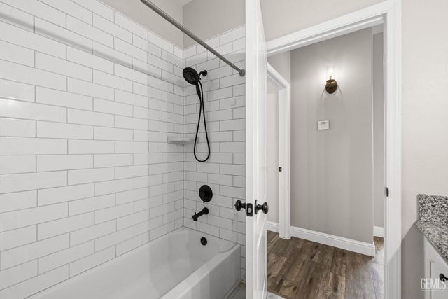 1012 Tularosa Street, Bakersfield, CA 93312