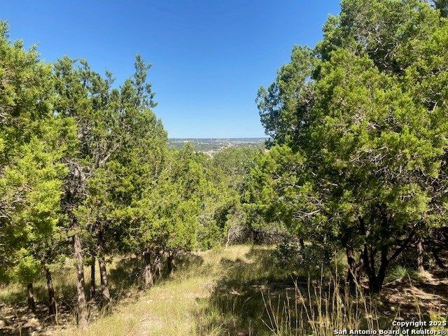 200 Lehmann, Kerrville, TX 78028