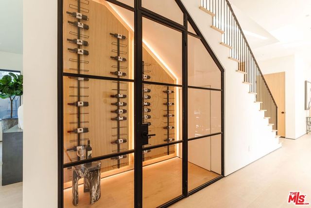 1611 S Bedford Street, Los Angeles, CA 90035