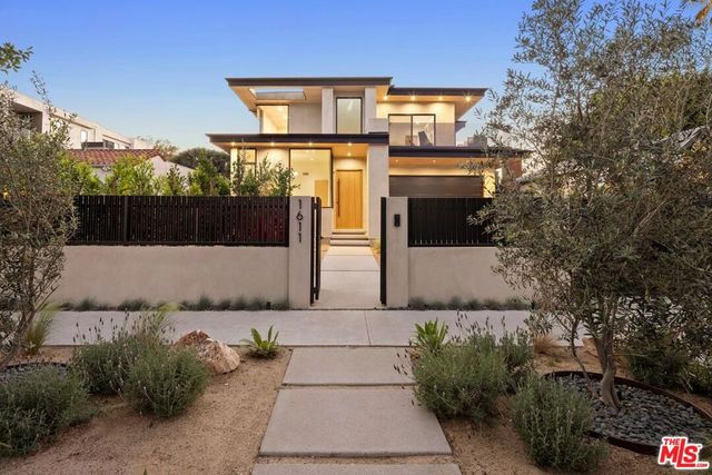 1611 S Bedford Street, Los Angeles, CA 90035