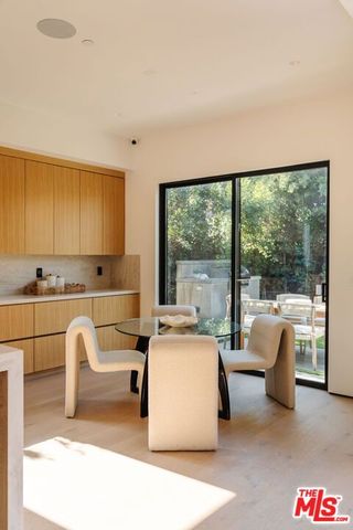 1611 S Bedford Street, Los Angeles, CA 90035