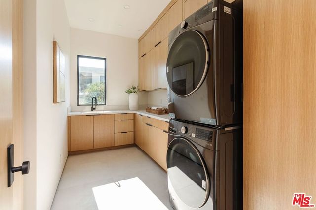 1611 S Bedford Street, Los Angeles, CA 90035