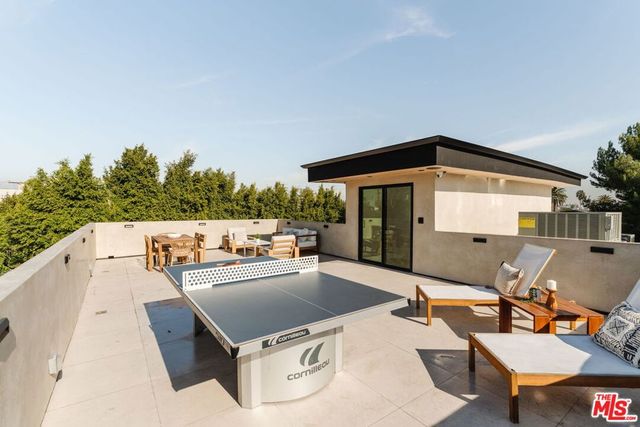 1611 S Bedford Street, Los Angeles, CA 90035