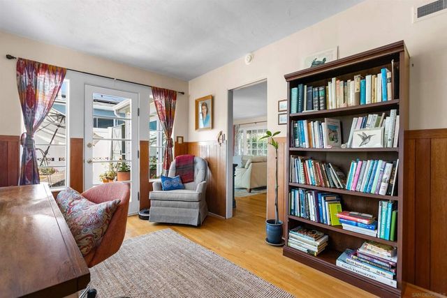 4375 Del Monte, San Diego, CA 92107