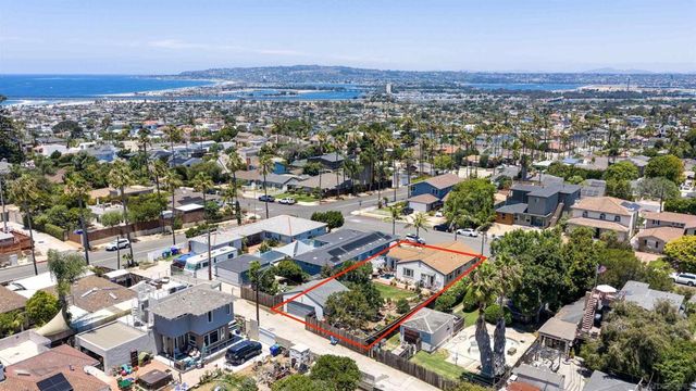 4375 Del Monte, San Diego, CA 92107