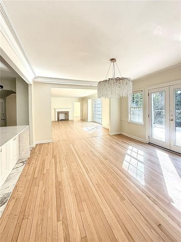 200 W Paces Ferry NW Road, Atlanta, GA 30305