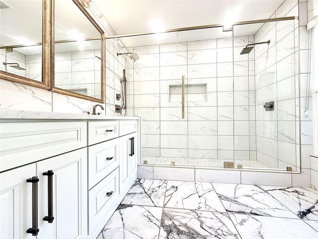 200 W Paces Ferry NW Road, Atlanta, GA 30305