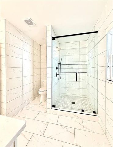 200 W Paces Ferry NW Road, Atlanta, GA 30305