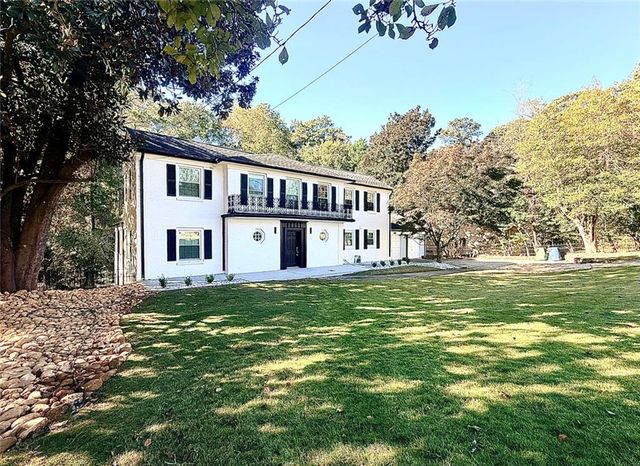 200 W Paces Ferry NW Road, Atlanta, GA 30305