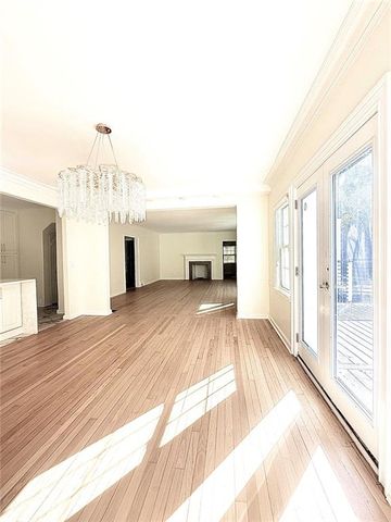 200 W Paces Ferry NW Road, Atlanta, GA 30305