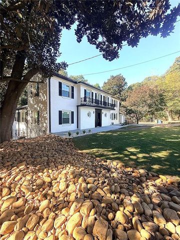 200 W Paces Ferry NW Road, Atlanta, GA 30305