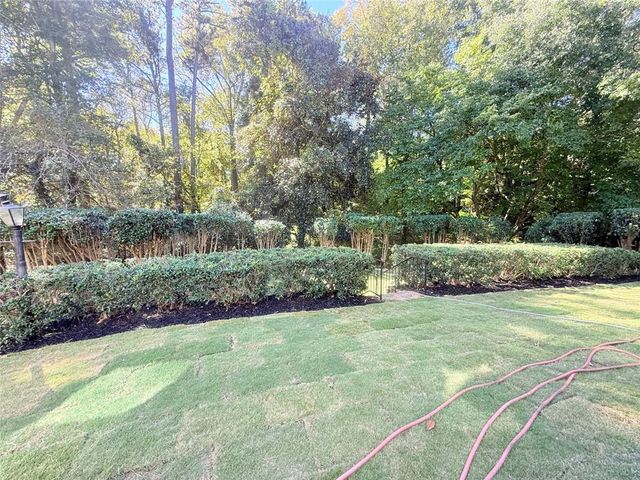 200 W Paces Ferry NW Road, Atlanta, GA 30305