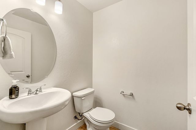 1356 W Annika, Hanford, CA 93230