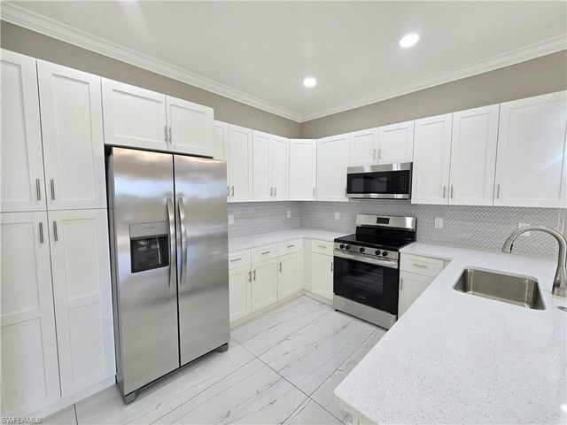 1219 Hibiscus AVE, Lehigh Acres, FL 33972