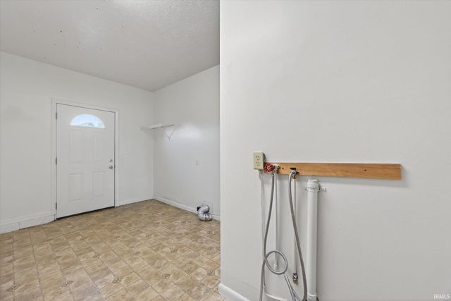 4803 N State Road 43, Solsberry, IN 47459