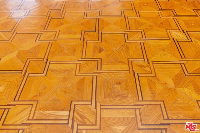 2315 N Hobart Boulevard, Los Angeles, CA 90027