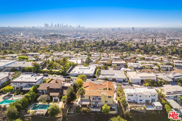 2315 N Hobart Boulevard, Los Angeles, CA 90027