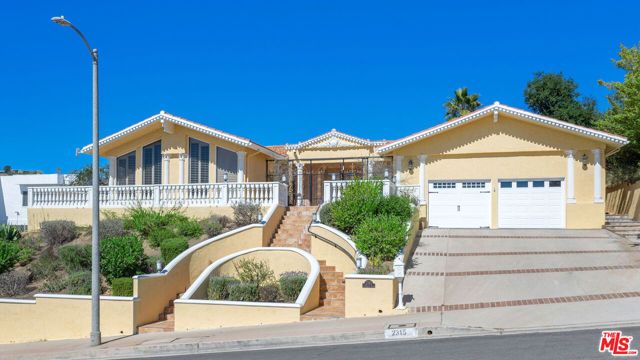 2315 N Hobart Boulevard, Los Angeles, CA 90027