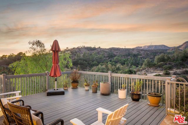 2315 N Hobart Boulevard, Los Angeles, CA 90027